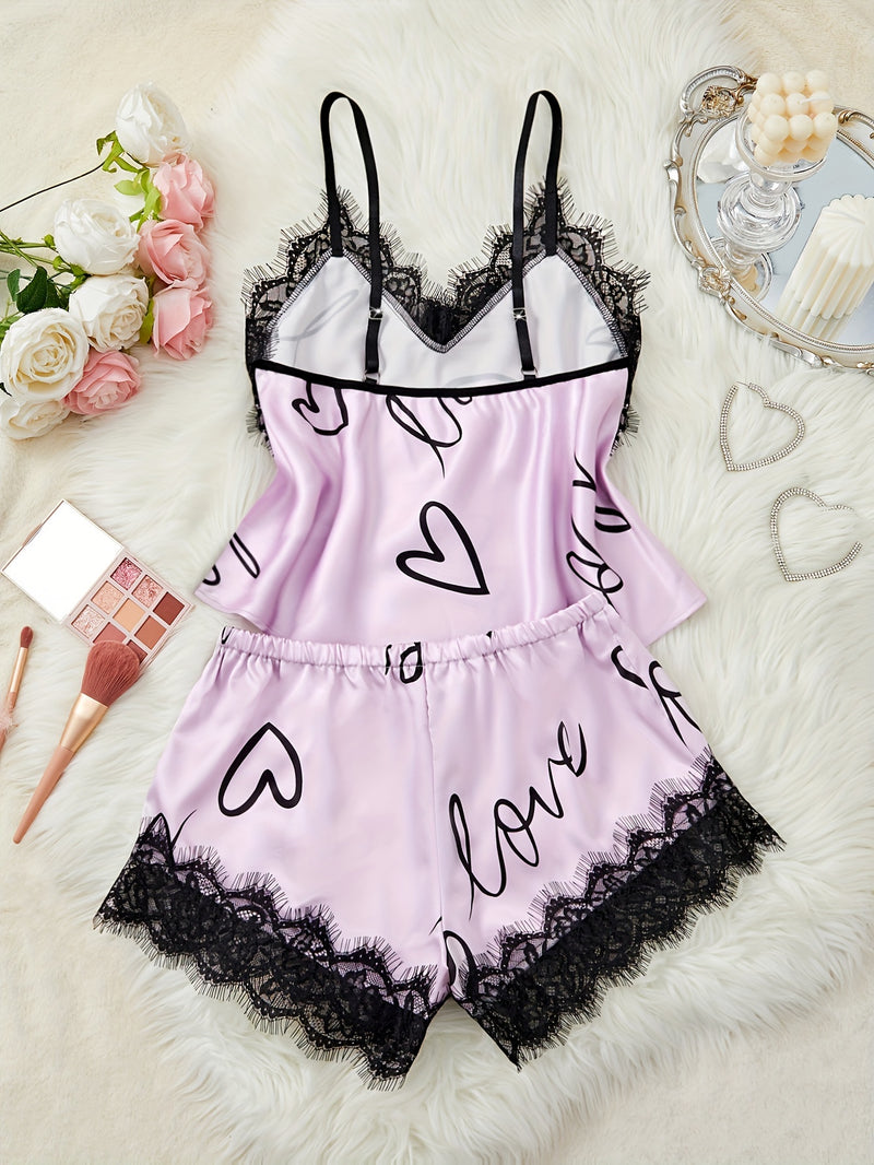 Conjunto de pijama com estampa de letras em renda contrastante.