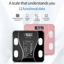 Balança multifuncional, modelo a bateria, que se conecta à internet para consultar o histórico de dados.
