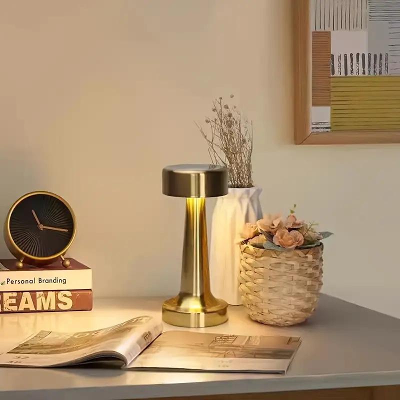 Luminária de mesa LED, Estilo Europeu Moderno, ajustável com temperatura de cor regulável e carregamento USB por controle de toque, com bateria recarregável