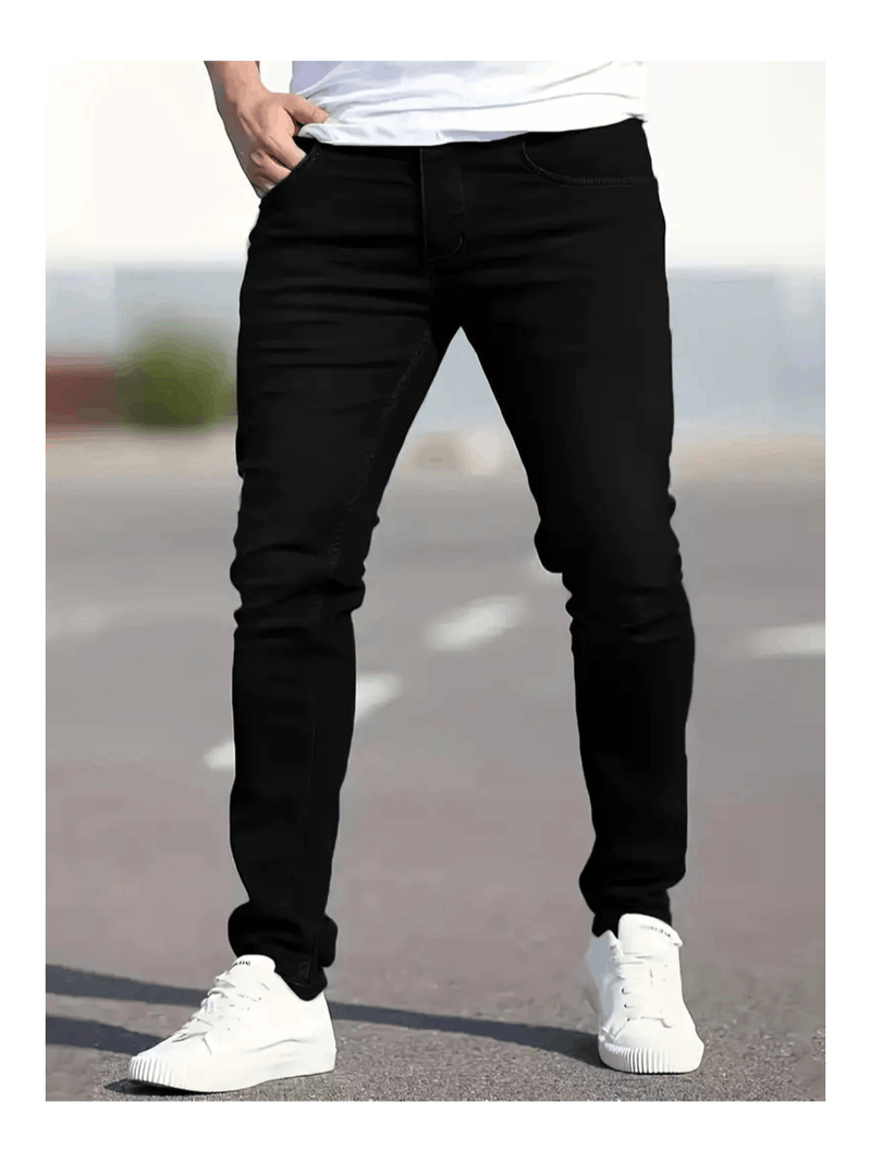 Calça jeans preta masculina, corte slim, casual e básica, confortável para uso diário.
