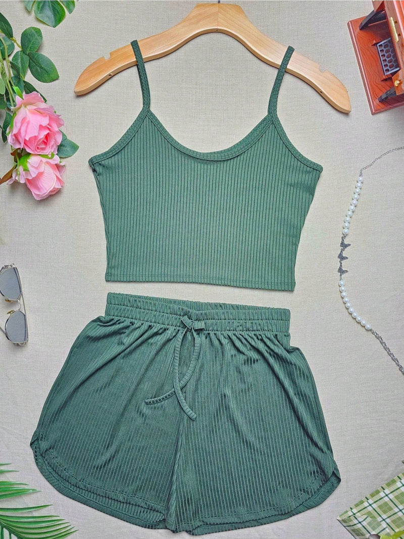 Kit 5 Conjunto Básico de Top Cropped com Regata de Alças Finas + Shorts de Malha Canelada em 5 Cores.