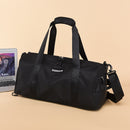 1 Bolsa preta para eventos com vários compartimentos para organizar seus pertences. Resistente à água e à sujeira. Durável e resistente.