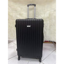 Mala de viagem grande com rodas giratórias 360°, feita de polipropileno.