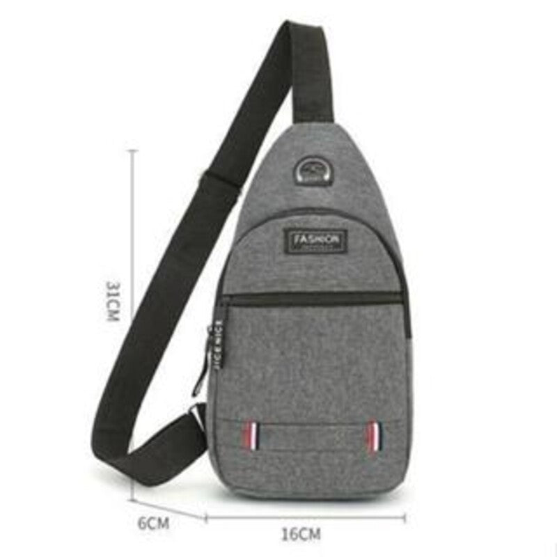 Mochila transversal de peito.