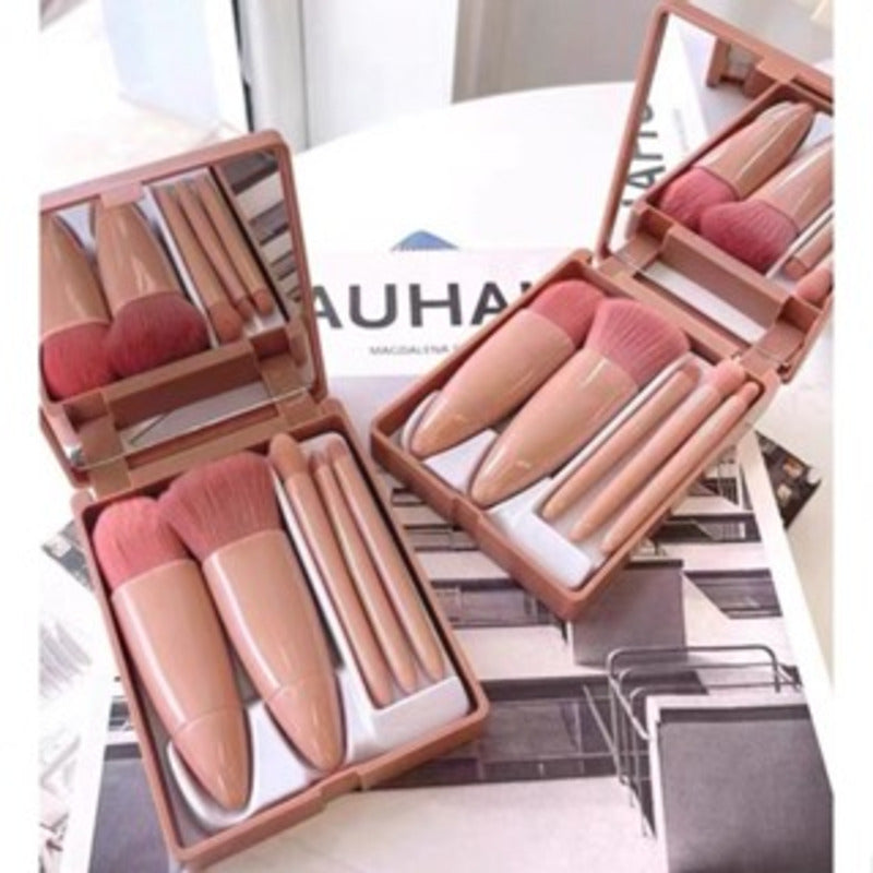 Conjunto de 5 pincéis de maquiagem com espelho super sofisticado.