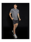 Camiseta masculina para treino na academia.