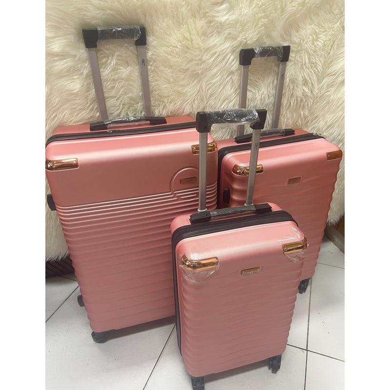 Mala de viagem grande com rodas giratórias 360°, feita de polipropileno.