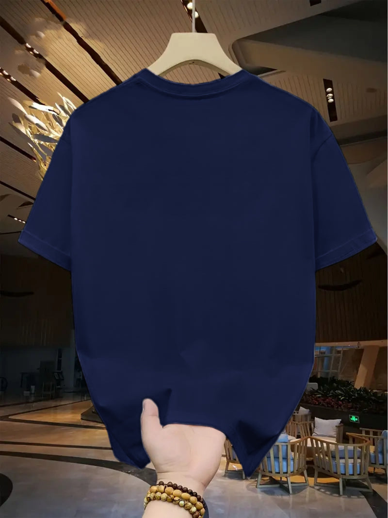 Camiseta masculina 100% algodão - Camiseta minimalista com estampa de gato olhando para a parede.