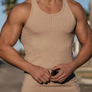 Regata masculina respirável, casual, de secagem rápida, com gola redonda e tecido elástico.