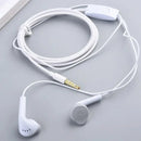 Fones de ouvidos universal com microfone.