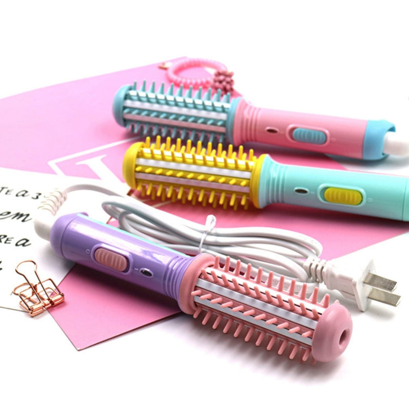 Escova modeladora e chapinha portátil bivolt 2 em 1, prática e eficiente.