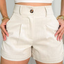 Shorts casuais femininos de linho com detalhes de botões de madeira.