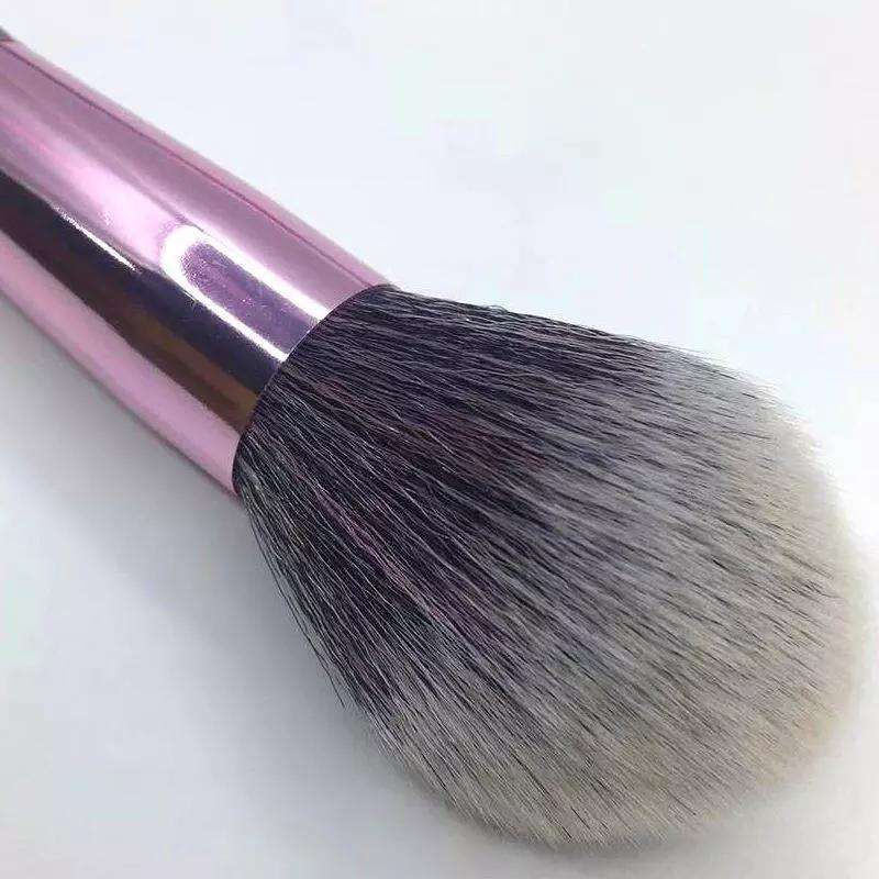 Kit com 5 pincéis de maquiagem de alta qualidade com cerdas sintéticas supermacias.