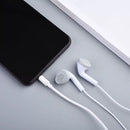 Fones de ouvidos universal com microfone.