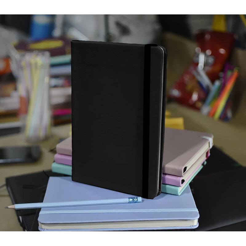 Caderno de desenho grande 21x14cm - com grade para estudo e esboços.